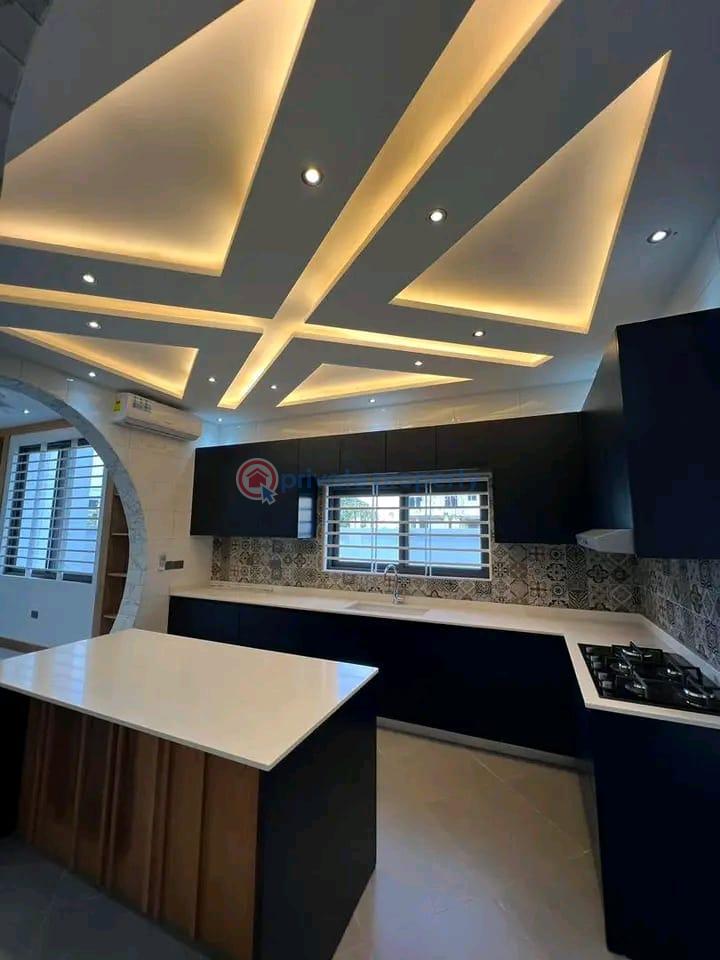 5 bedroom House For Sale Adjiringanor East Legon Accra - 8