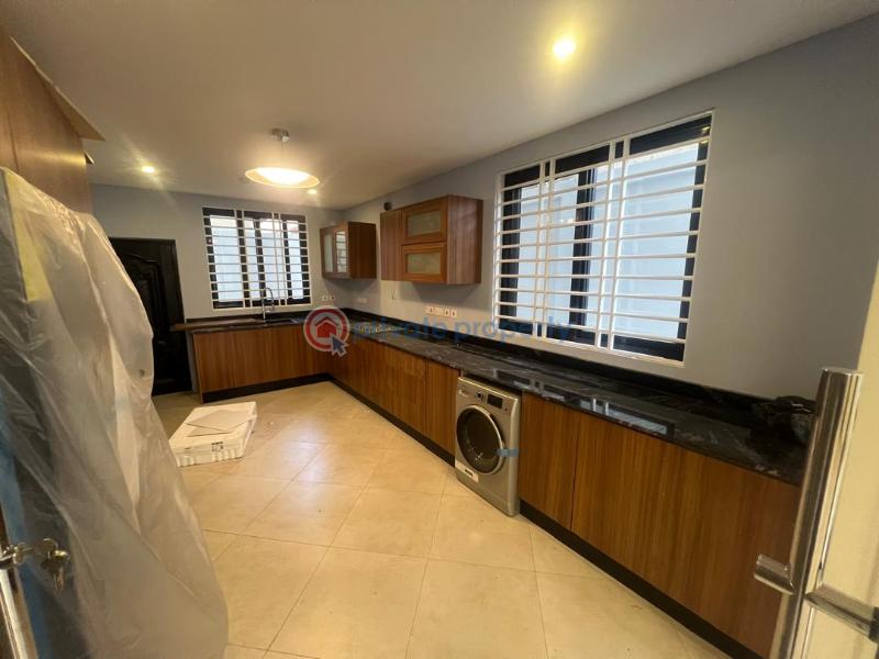 5 bedroom House For Sale Tse Addo Accra - 7