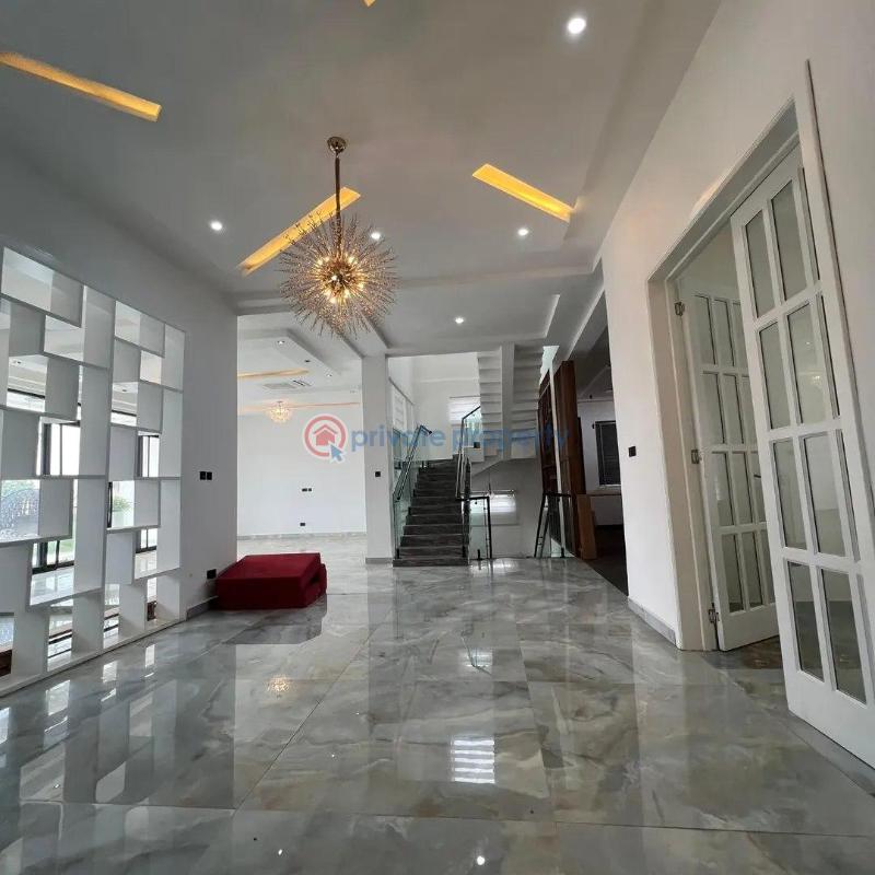 6 bedroom Townhouse For Sale East Legon Accra - 3