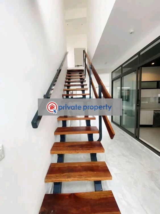 3 bedroom Detached Duplex For Sale &nbsp;basket Junction Spintex Accra - 9