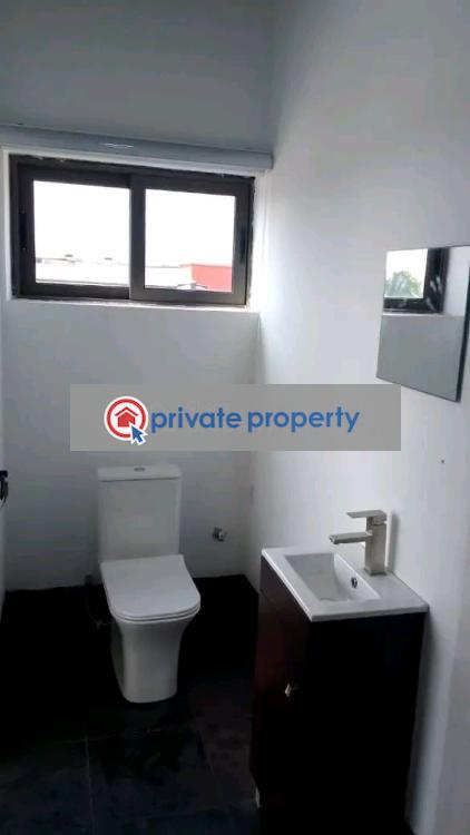 3 bedroom Detached Duplex For Sale &nbsp;basket Junction Spintex Accra - 3
