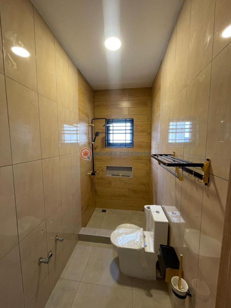 3 bedroom Detached Bungalow For Sale Amasaman China Mall Amasaman Ga West Municipal Accra - 5
