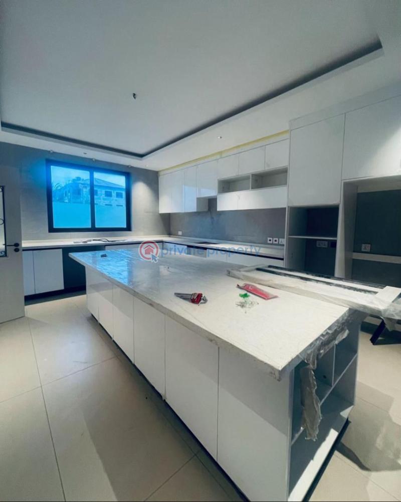 4 bedroom Townhouse For Sale Adjiringanor East Legon Accra - 2