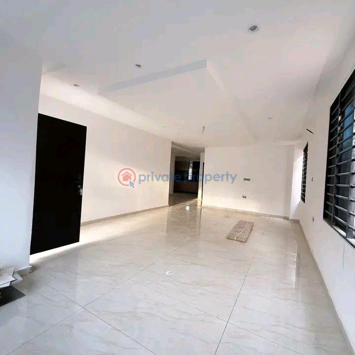 4 bedroom House For Sale Botwe East Legon Accra - 4