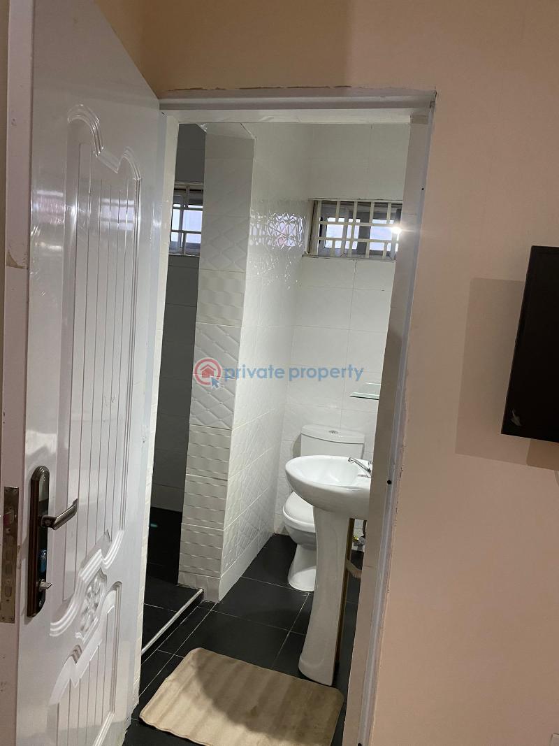 10 bedroom Apartment For Rent Kwabenya Hills Close To The Achimota Mall Accra - 1