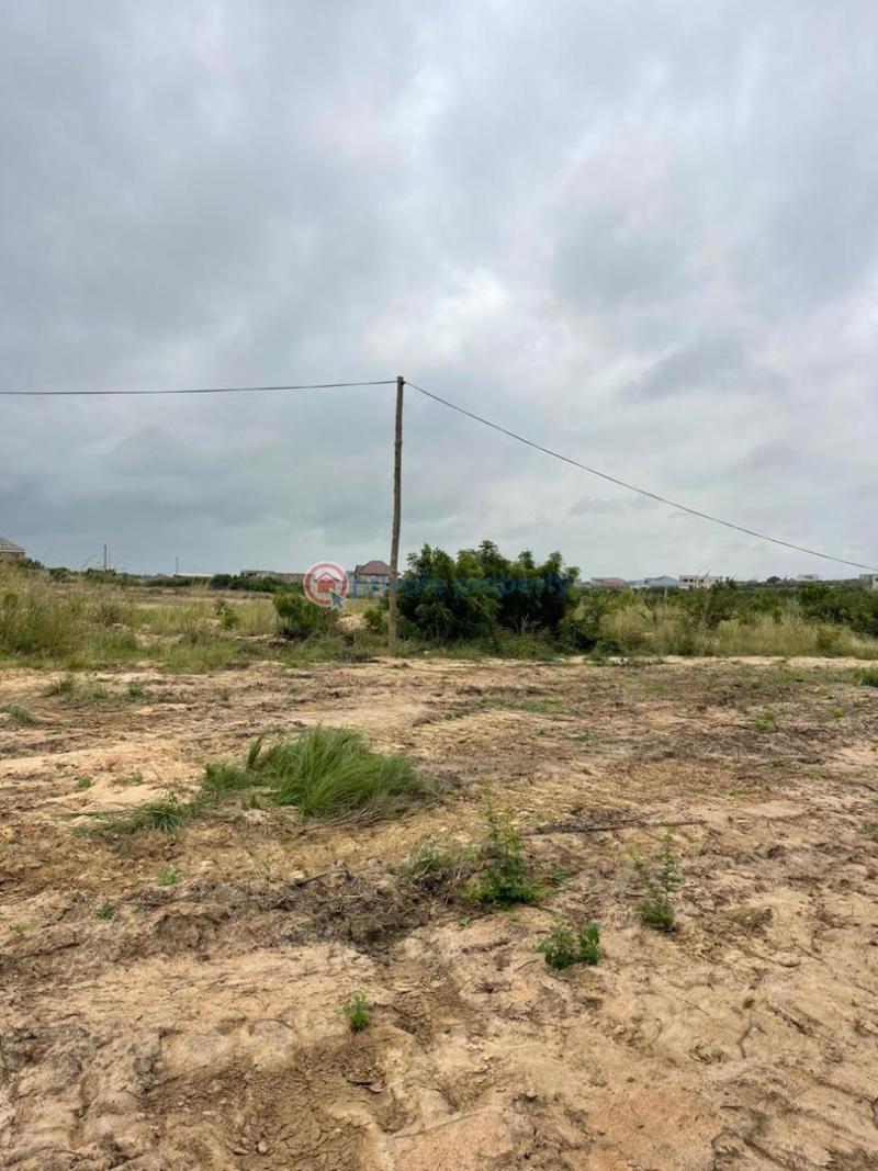 Land For Sale Beachroad Prampram Ningo Prampram District Accra - 1