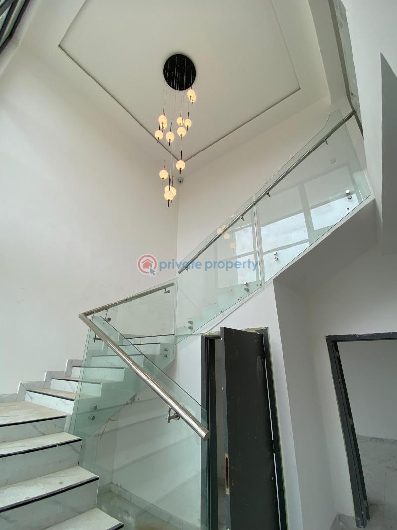 4 bedroom House For Rent Sakumono Spintex Accra - 7