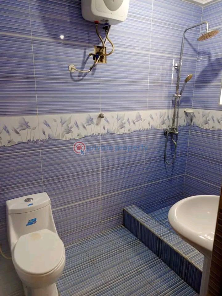 3 bedroom Apartment For Rent Shell Signboard Spintex Accra - 3