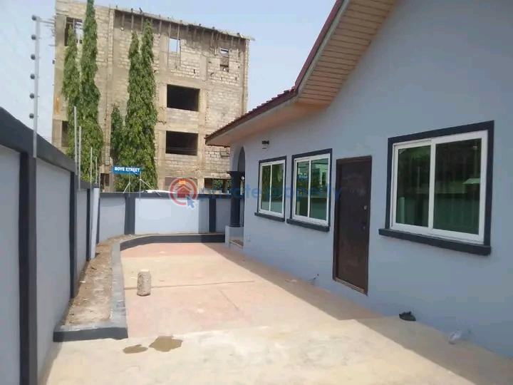 3 bedroom House For Rent Ars East Legon Accra - 4