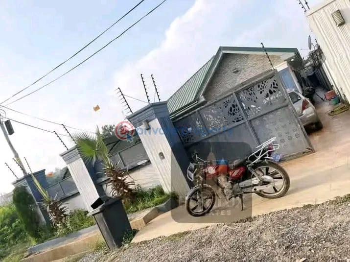 3 bedroom House For Sale Acp Pokuase (Pokoasi) Ga West Municipal Accra - 0