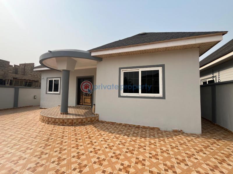 3 bedroom House For Rent Ogbojo Adenta Municipal Accra - 3
