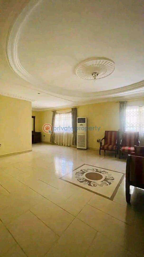 4 bedroom House For Rent Tesano Accra - 8