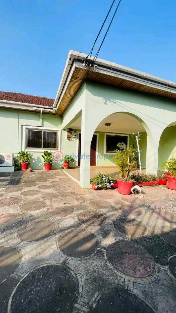 4 bedroom House For Rent Tesano Accra - 2