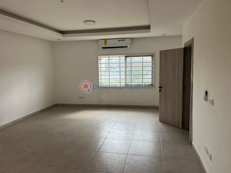 3 bedroom House For Rent East Airport Accra Metropolitan  - 13