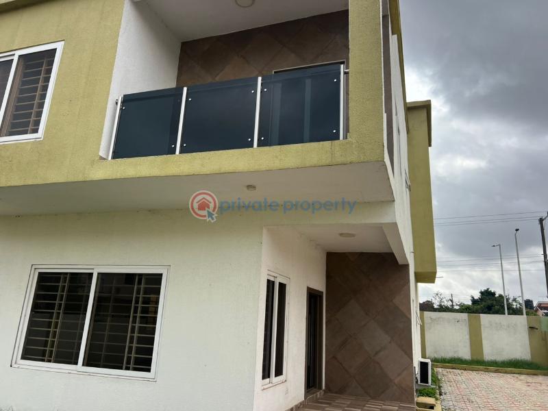 3 bedroom House For Rent East Airport Accra Metropolitan  - 8