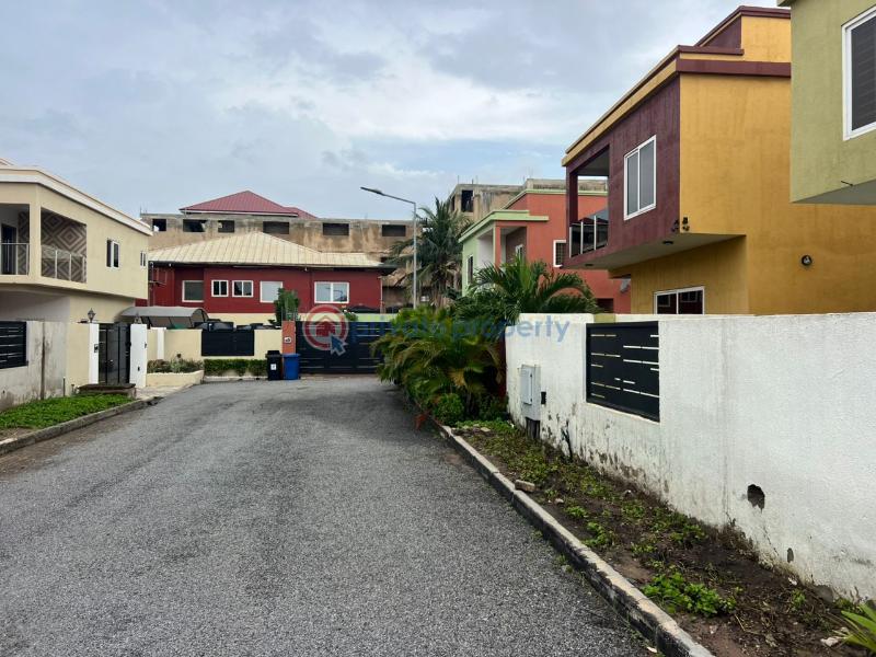 3 bedroom House For Rent East Airport Accra Metropolitan  - 1