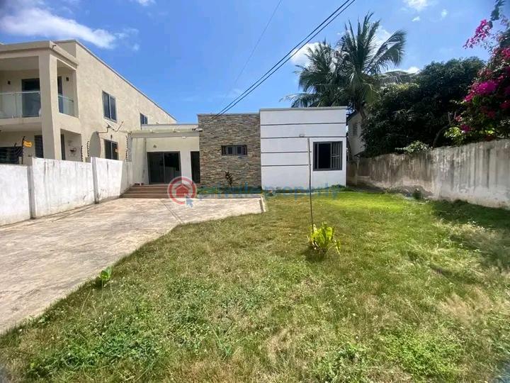 4 bedroom House For Rent North Legon Accra - 6