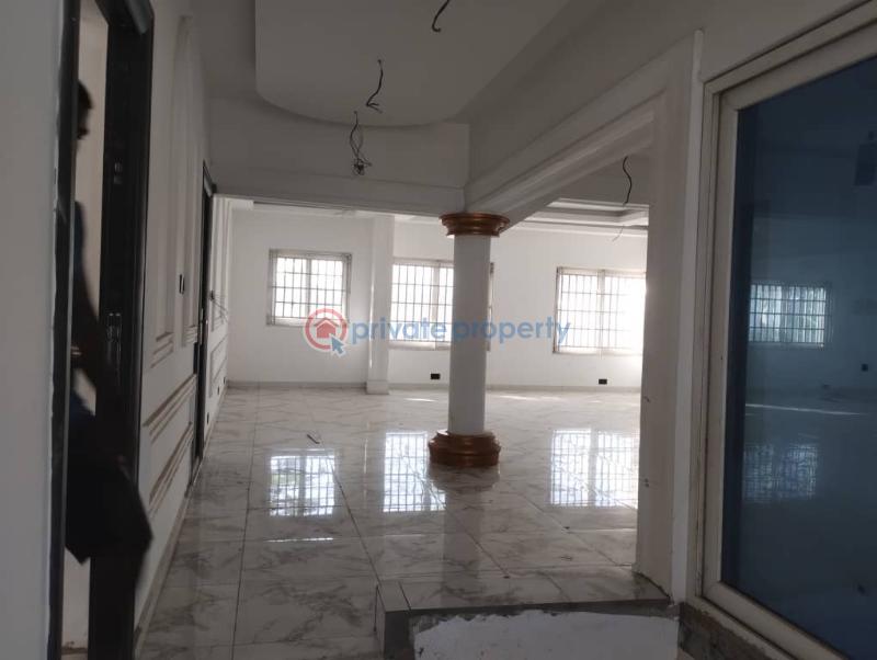 6 bedroom House For Rent Tesano Accra - 2