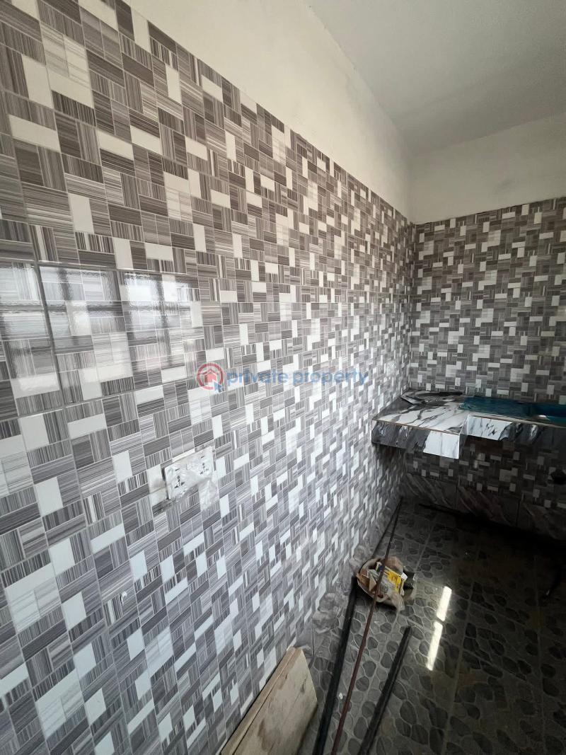 2 bedroom Apartment For Rent Accountant General Dansoman Accra - 7