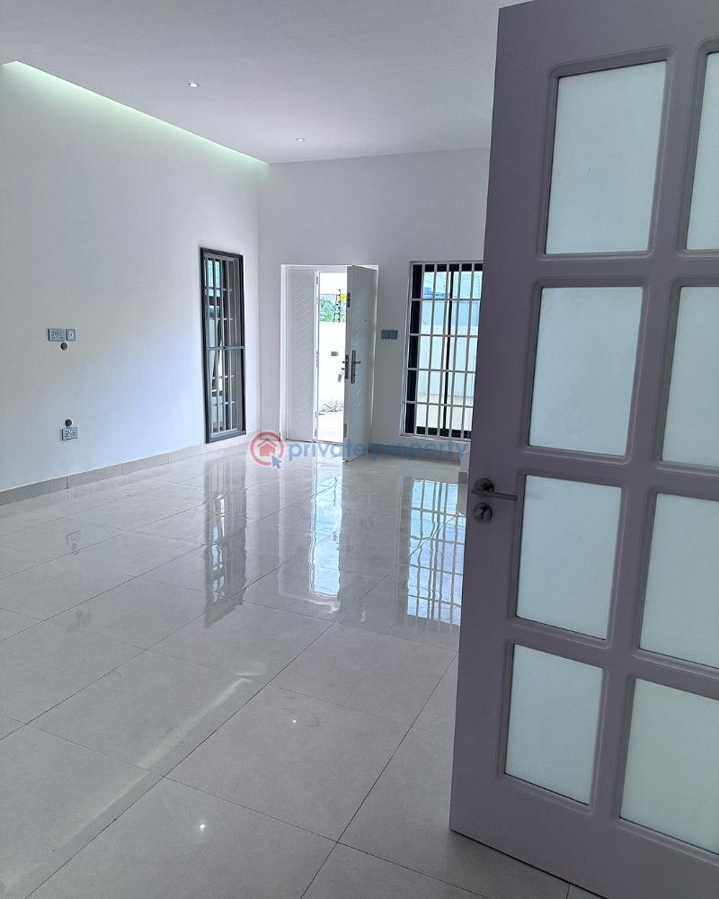 3 bedroom House For Sale Ayi Mensah After Oyarifa Adenta Municipal Accra - 3
