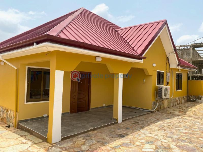 3 bedroom Detached Bungalow For Sale Adjen Kotoku Onion Market Area Ghana Accra Metropolitan  - 1