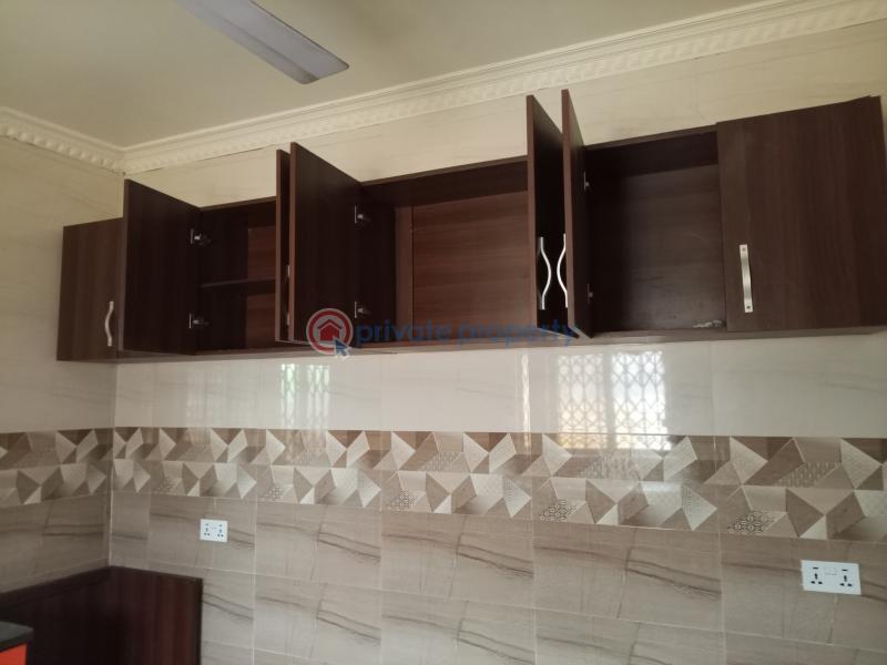 3 bedroom Detached Bungalow For Sale Adjen Kotoku Onion Market Area Ghana Accra Metropolitan  - 4