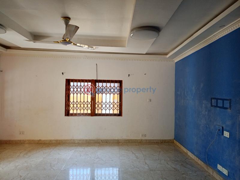 3 bedroom Detached Bungalow For Sale Adjen Kotoku Onion Market Area Ghana Accra Metropolitan  - 5