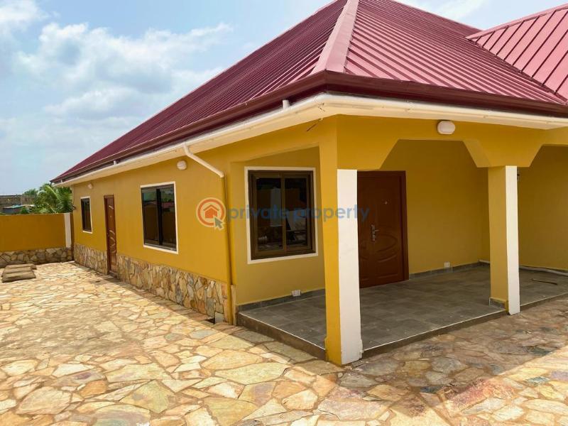 3 bedroom Detached Bungalow For Sale Adjen Kotoku Onion Market Area Ghana Accra Metropolitan  - 0