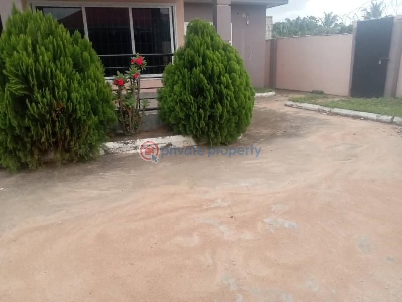 3 bedroom House For Sale Obeyeyie Amasaman Ga West Municipal Accra - 13