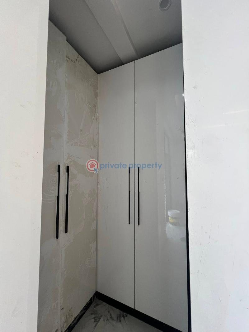 4 bedroom House For Sale Dell International Hospital Enclaves East Legon Accra - 11