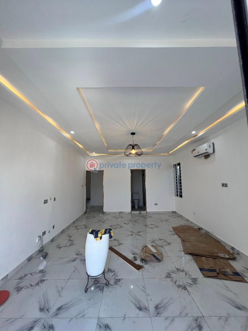 4 bedroom House For Sale Dell International Hospital Enclaves East Legon Accra - 1