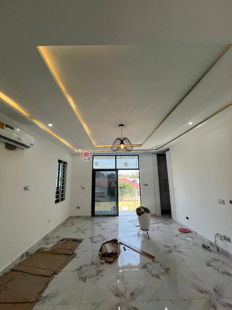 4 bedroom House For Sale Dell International Hospital Enclaves East Legon Accra - 6