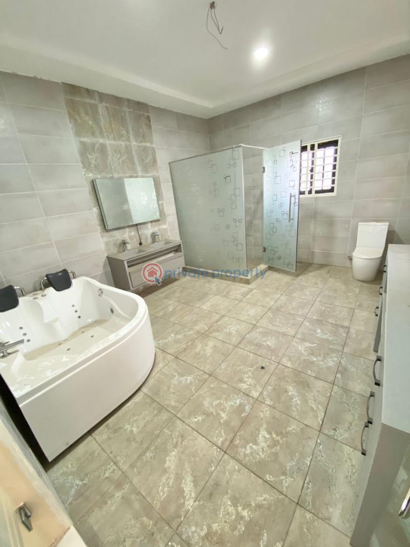 5 bedroom House For Sale Tantra Hills Close To The Achimota Mall Accra - 12