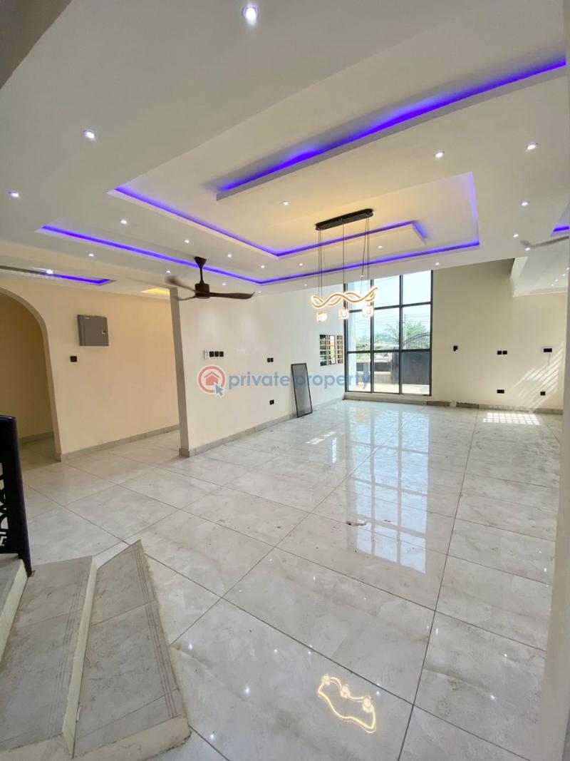 5 bedroom House For Sale Tantra Hills Close To The Achimota Mall Accra - 3