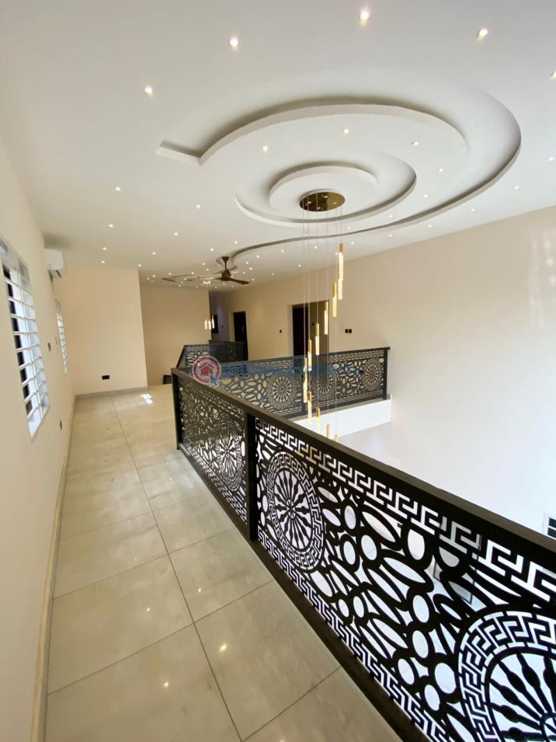 5 bedroom House For Sale Tantra Hills Close To The Achimota Mall Accra - 6
