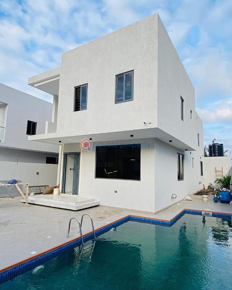 5 bedroom House For Sale West Trassacco School Junction Adjiringanor East Legon Accra - 0