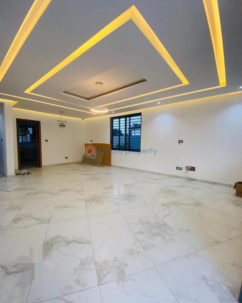 5 bedroom House For Sale West Trassacco School Junction Adjiringanor East Legon Accra - 5