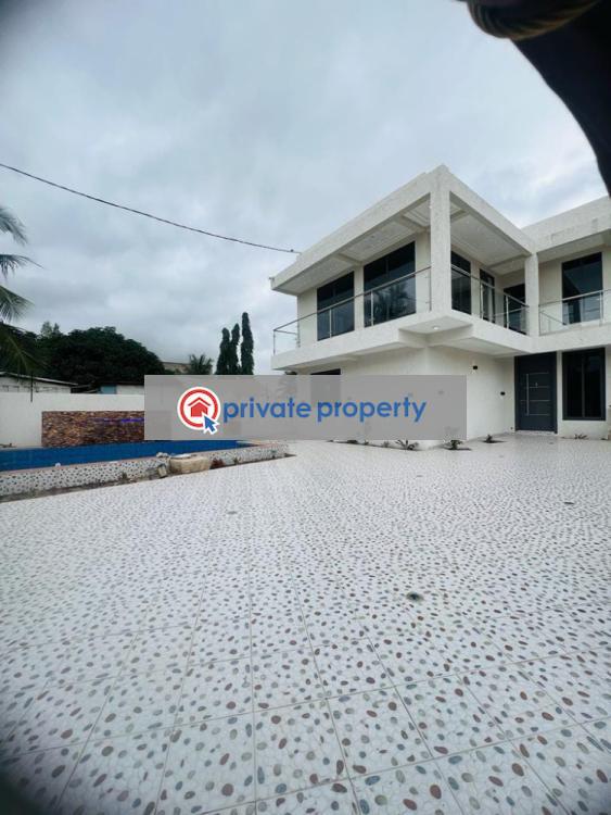 5 bedroom House For Sale &nbsp;ashaley Botwe Adenta Municipal Accra - 1