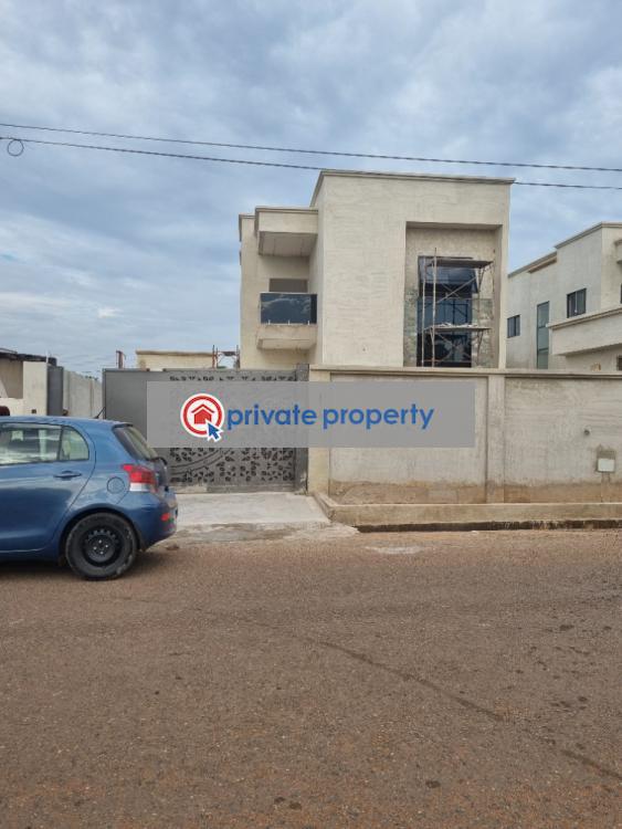 5 bedroom House For Sale East Legon Accra - 2