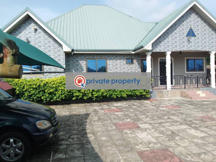 4 bedroom Detached Bungalow For Sale &nbsp;kasoa Ottamans Rock City Accra Metropolitan  - 3