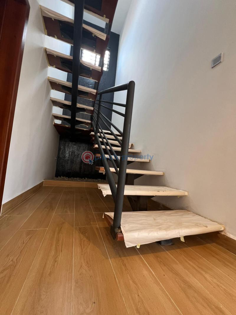 5 bedroom Detached Duplex For Sale North Legon Close To Wisconsin Ga East Municipal Accra - 20