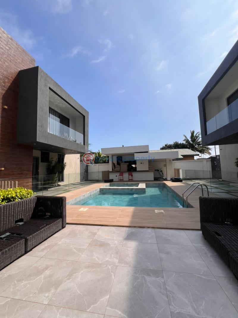 5 bedroom Detached Duplex For Sale North Legon Close To Wisconsin Ga East Municipal Accra - 7