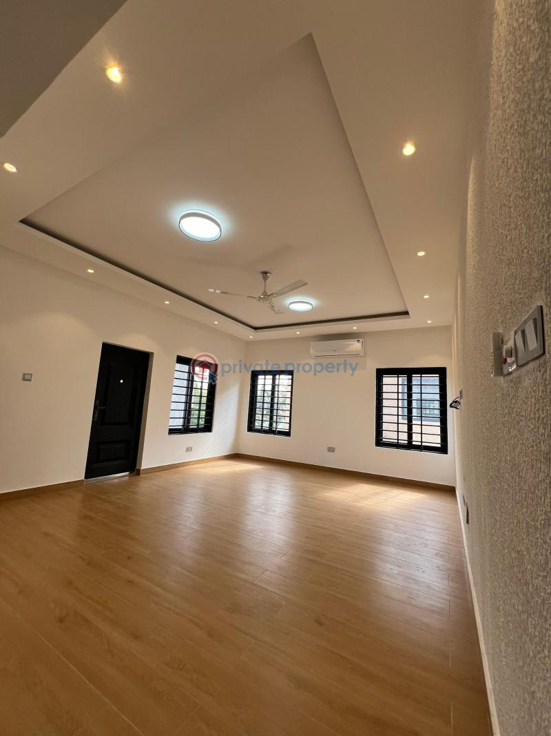 5 bedroom Detached Duplex For Sale North Legon Close To Wisconsin Ga East Municipal Accra - 15