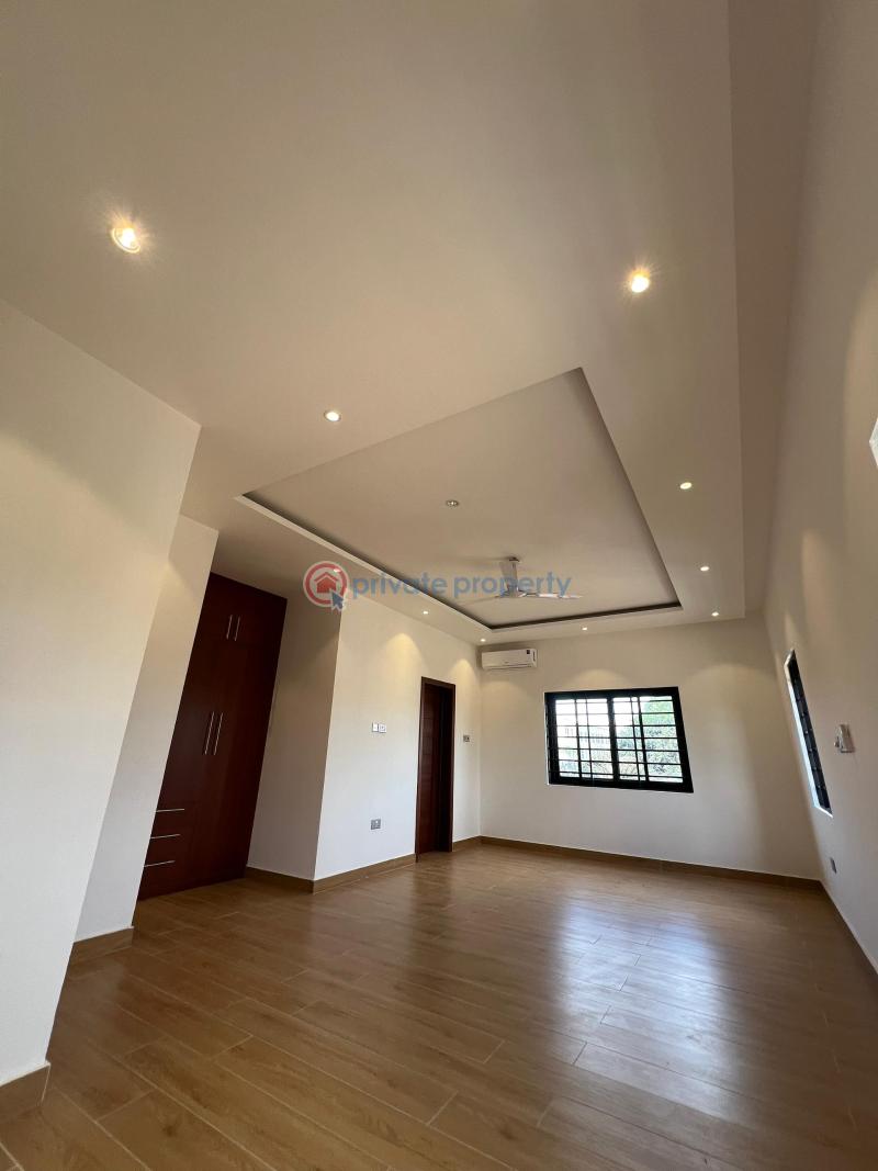 5 bedroom Detached Duplex For Sale North Legon Close To Wisconsin Ga East Municipal Accra - 14