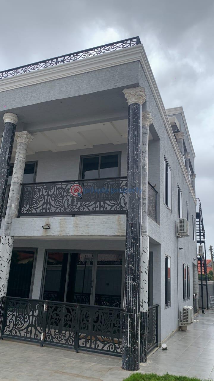 5 bedroom House For Sale West Hills Mall Ga South Municipal Accra - 24