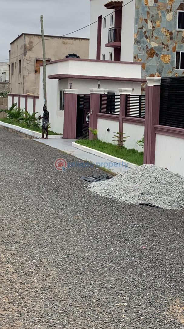 Plaza / Complex / Mall For Sale Burma Hills Tse Addo Accra - 6