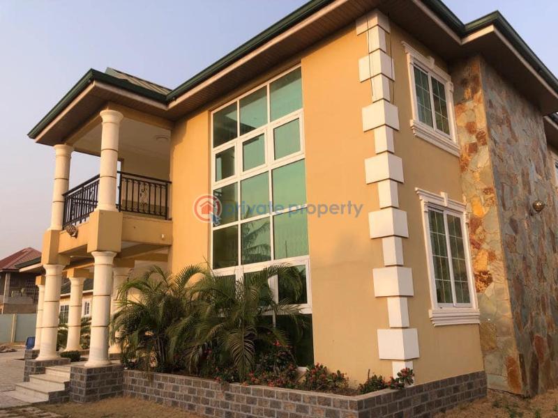 5 bedroom House For Sale Amrahia Adenta Municipal Accra - 4