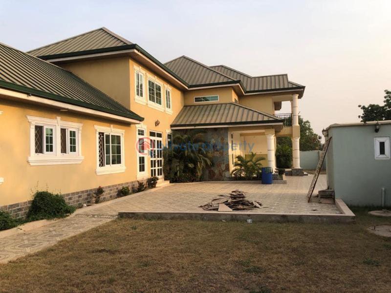 5 bedroom House For Sale Amrahia Adenta Municipal Accra - 8
