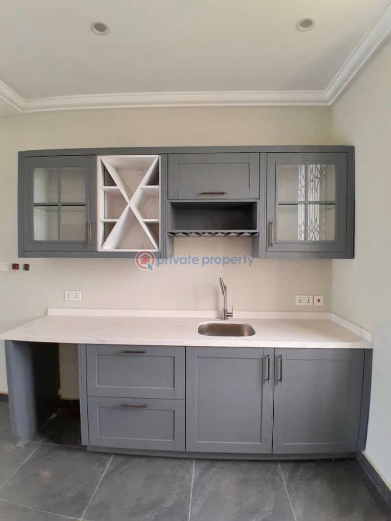 8 bedroom House For Sale Trassacco Springs East Legon Accra - 7