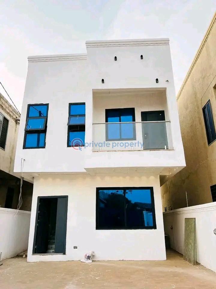 2 bedroom House For Sale Ashaley Botwe Adenta Municipal Accra - 0